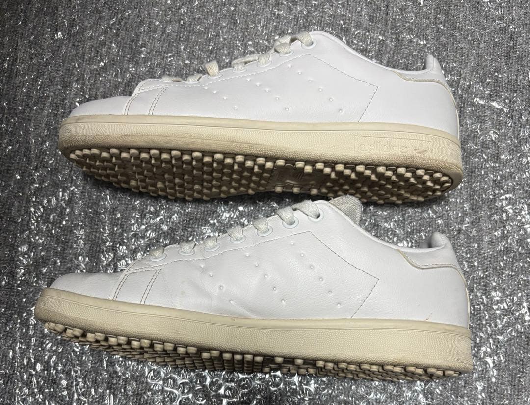 adidas スタンスミス ホワイト スパイクレス　ゴルフシューズgolf