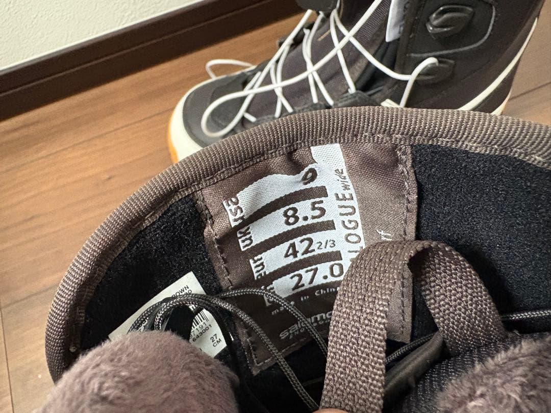 SALOMON dialogue wide 27cm ケース付き