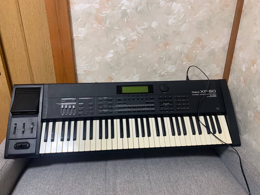 Roland XP-60 ミュージックワークステーション