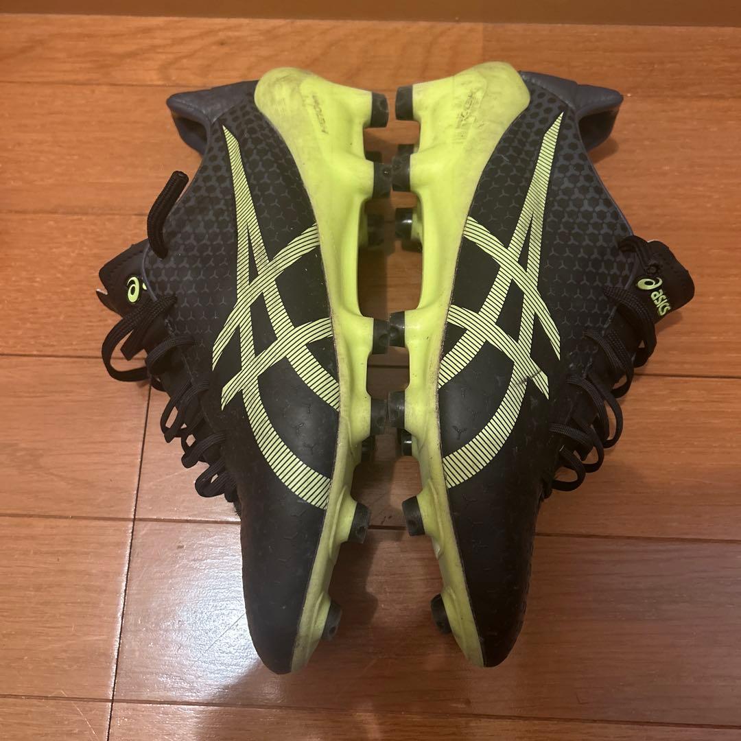 asics サッカースパイク　メナス