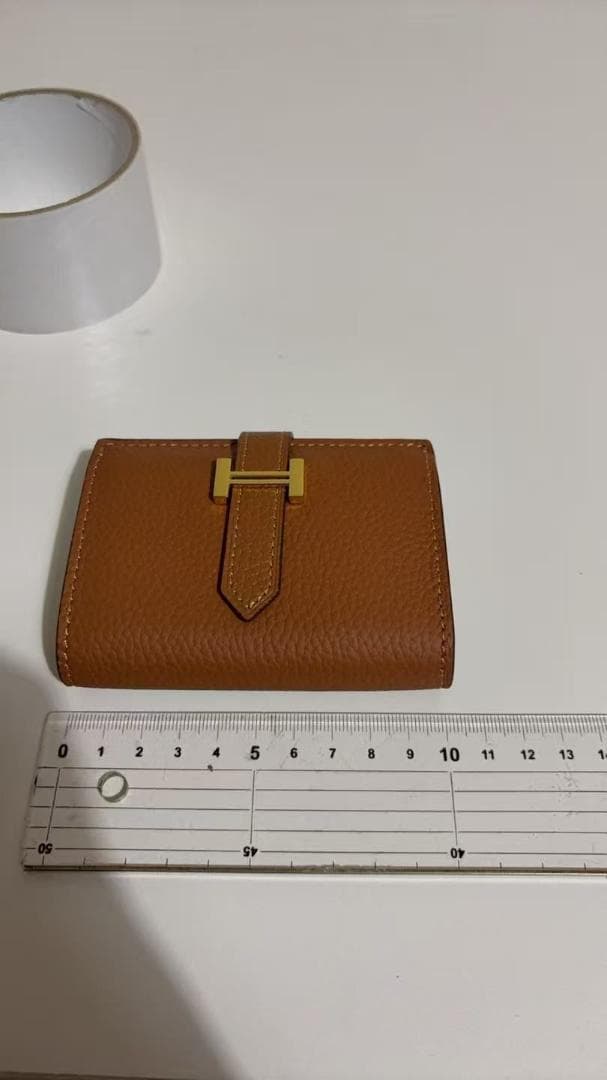 【未使用品】ブラウン 二つ折り財布