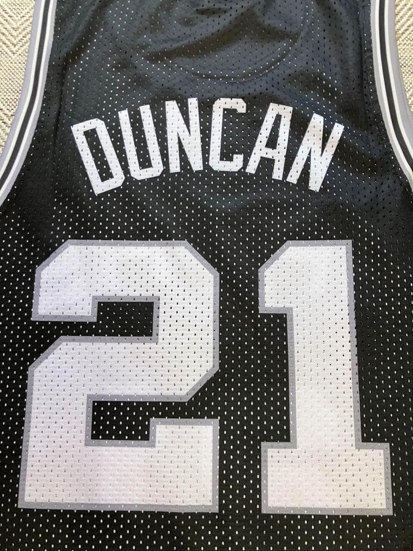 ★未使用 ティム・ダンカン　NBA　SPURS スパーズ　ユニフォーム　シャツ