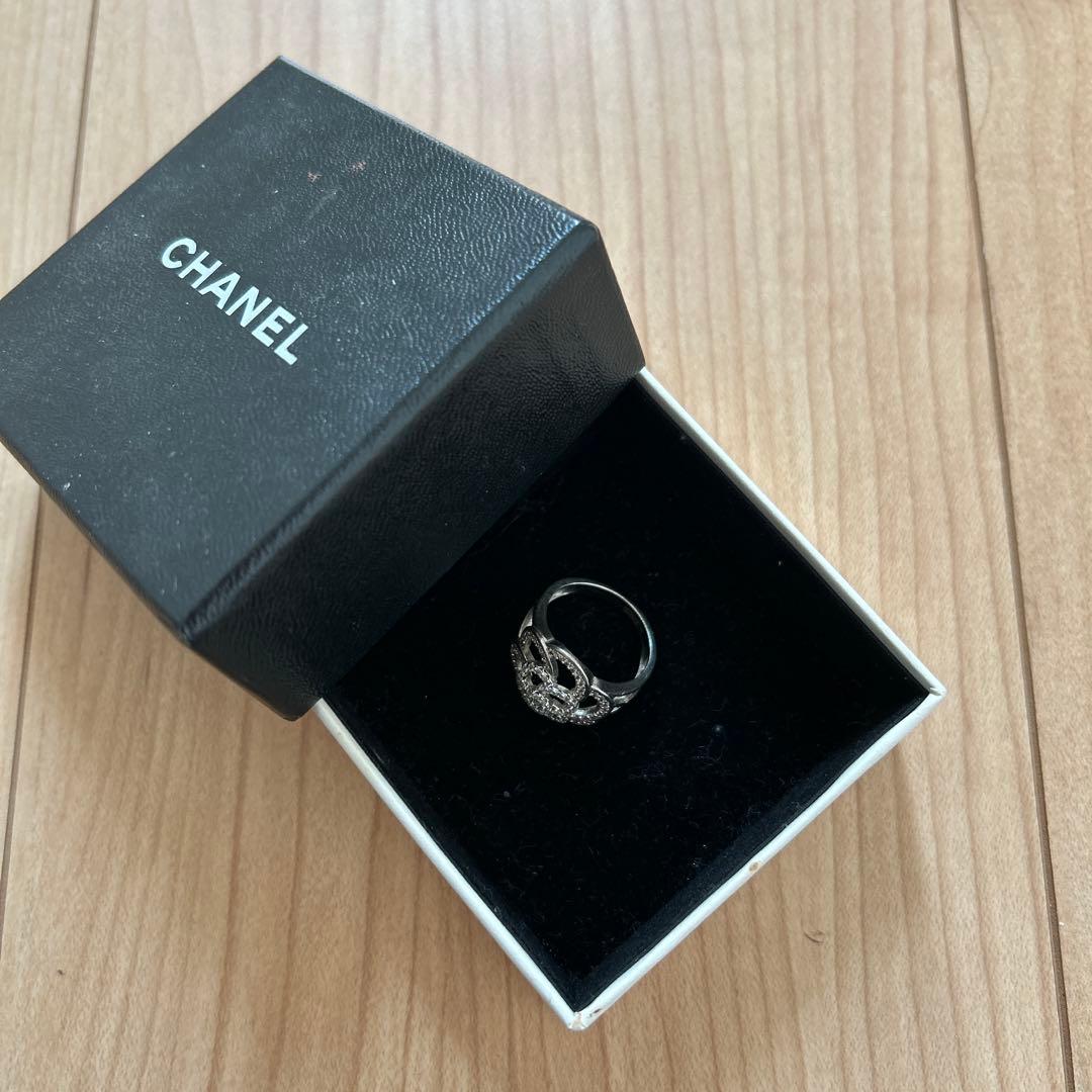 CHANEL シルバー ロゴリング　カメリア　フラワー