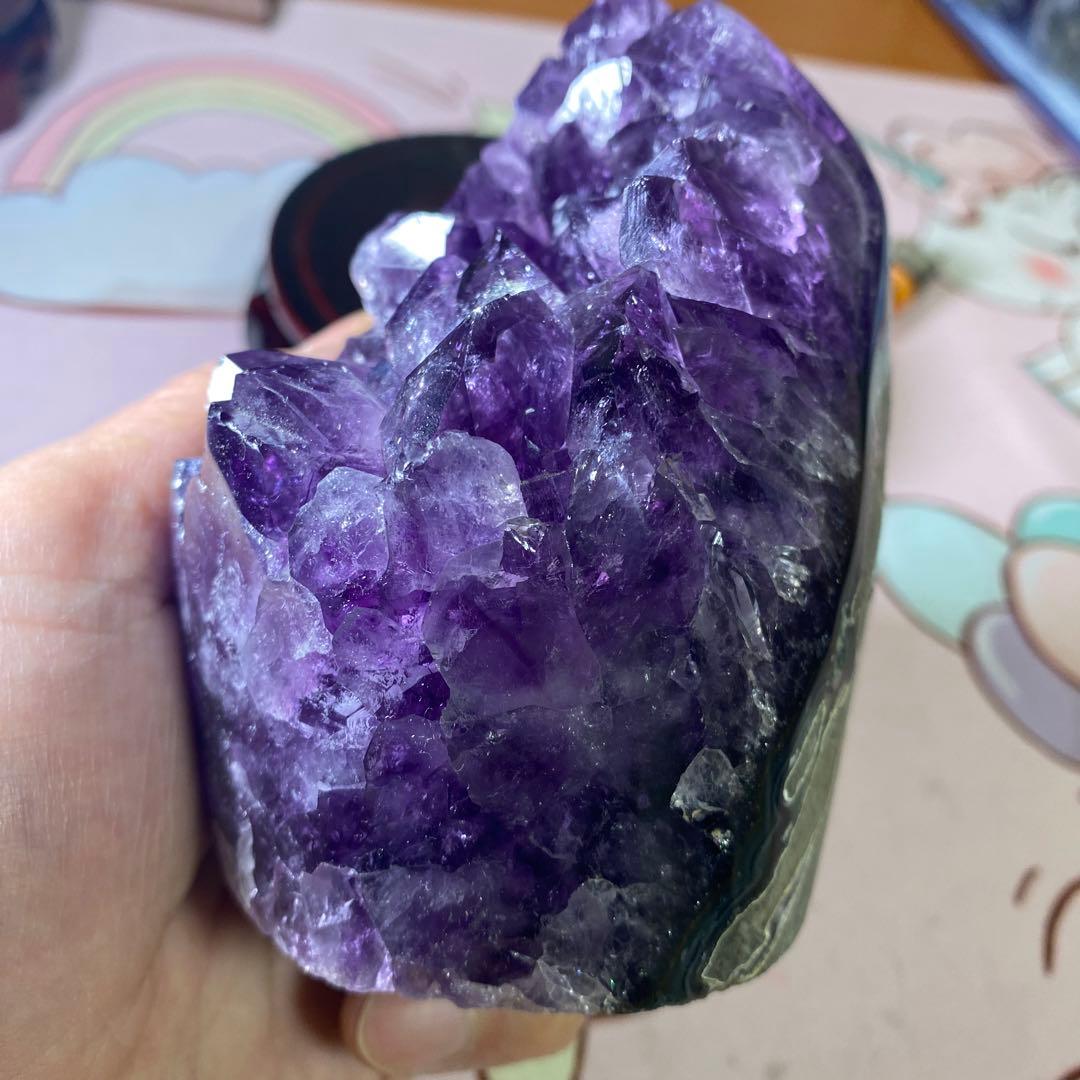 【極上】ウルグアイ超大体アメジストクラスター原石（幸運水晶）天然紫水晶