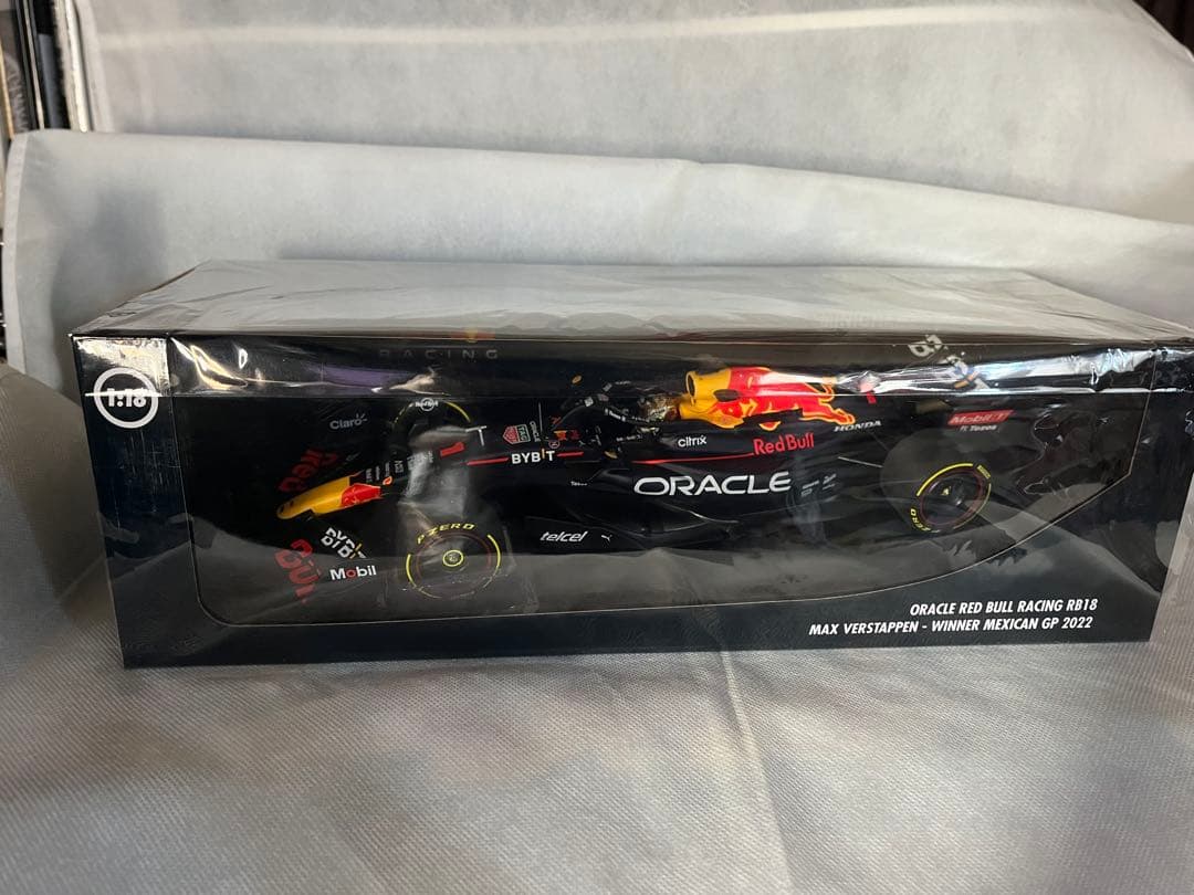 ミニチャンプス1/18レッドブルマックスフェルスタッペンメキシコGP2022年
