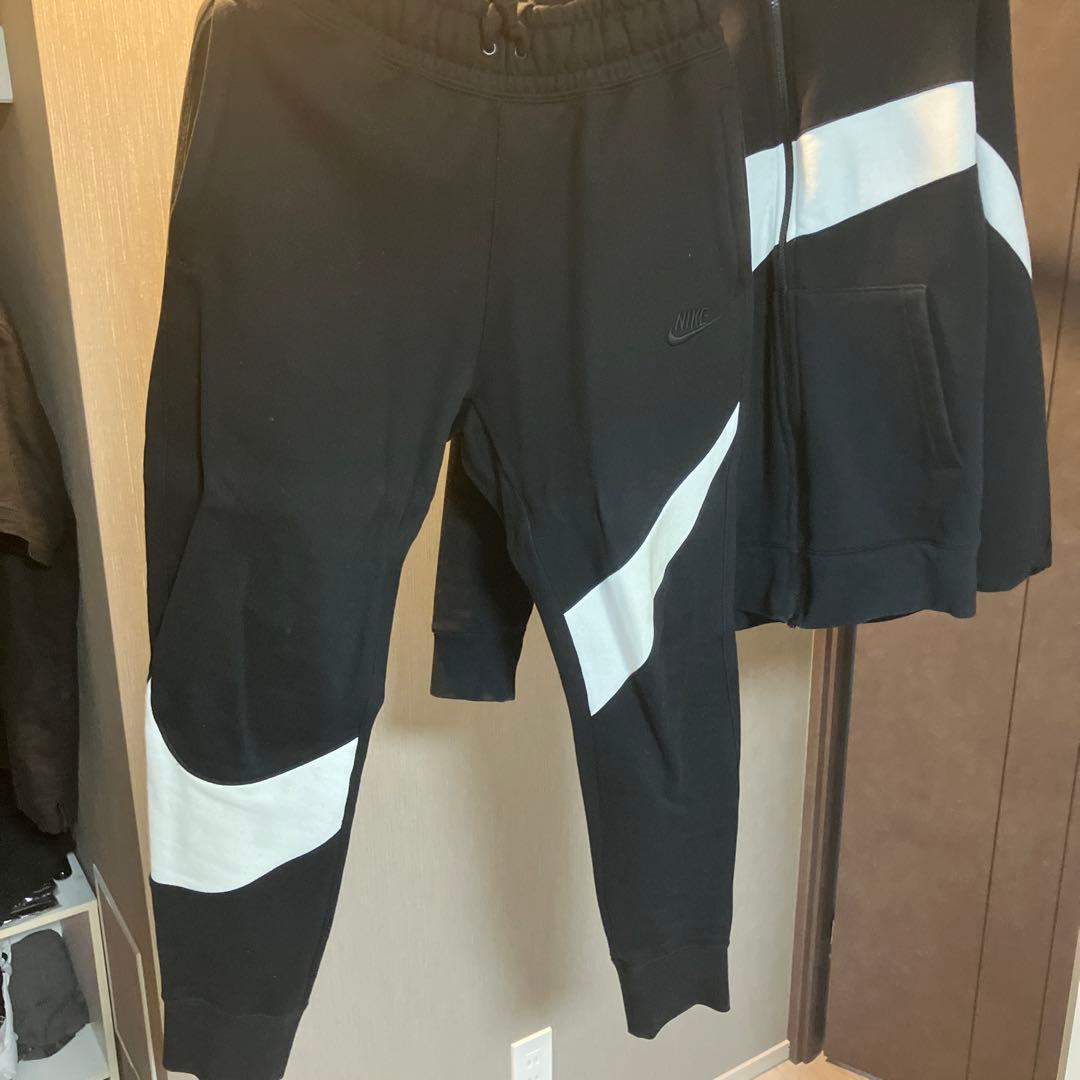 Nike ジャージ上下セット 黒 白いストライプ フード付き