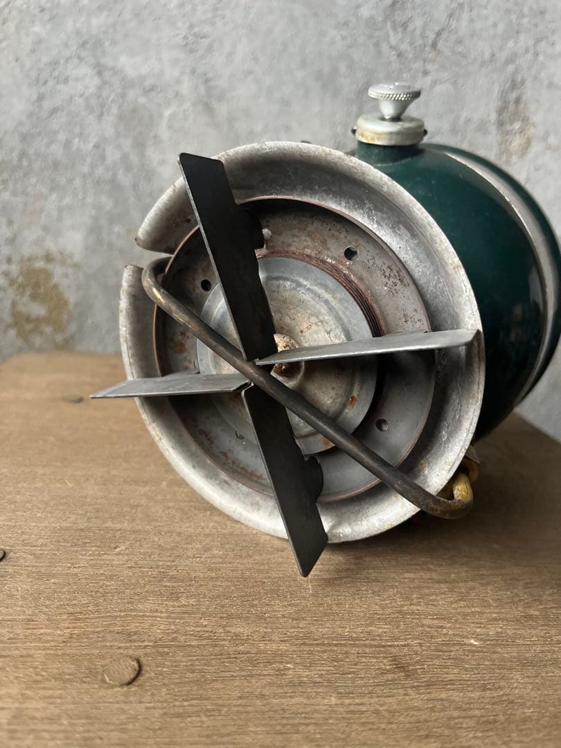 Coleman model 508 stove シングルバーナー