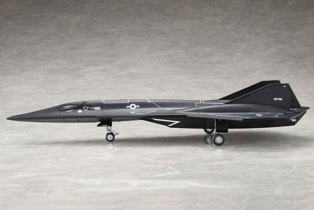 ベルファイン トップガン マーヴェリック 1/100 ダークスター 完成品