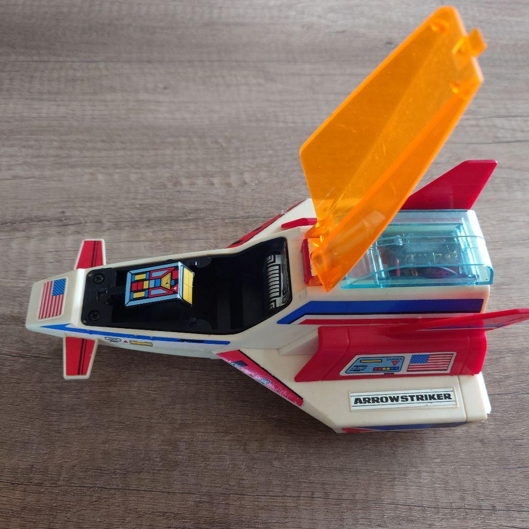 レトロ玩具　『星銃士ビスマルク』戦闘メカ、「アローストライカー