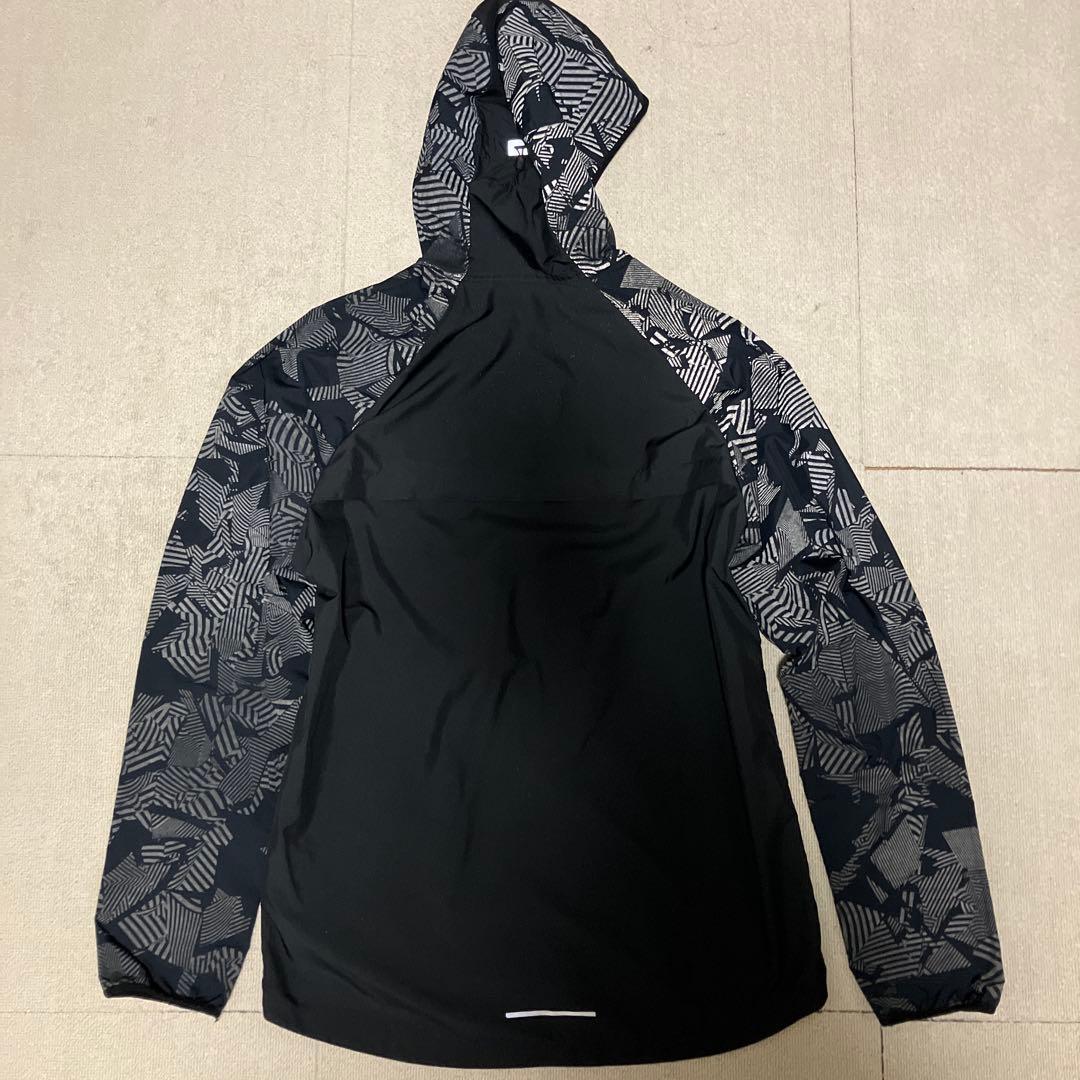 NIKE ナイキ エッセンシャル フラッシュ フーディ リフレクティブジャケット