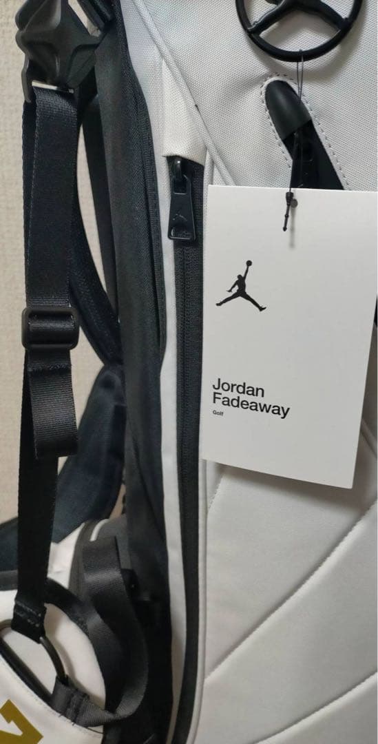 ジョーダン　Jordan Fadeaway　キャディバッグ　レッド×ホワイト