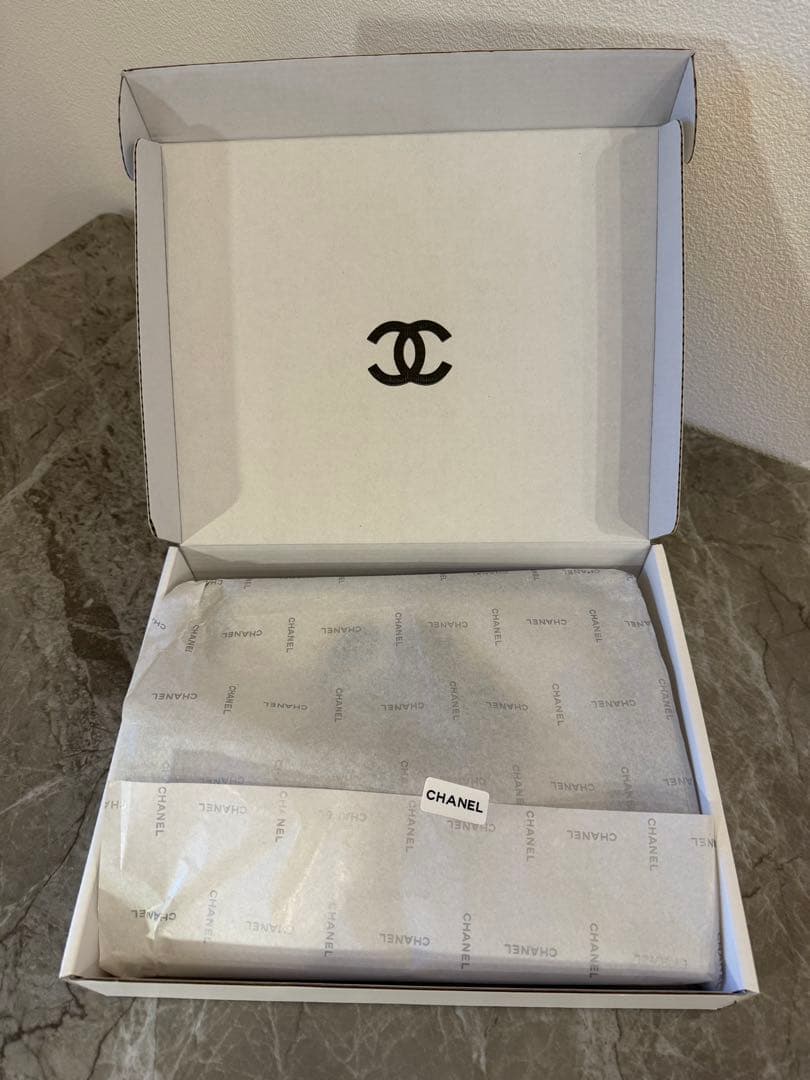 CHANEL マンチェスター　マフラー カメリア カシミヤ混 VIPギフト 箱