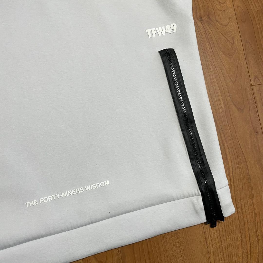 定価4.2万　TFW49 サイドジップ　パーカー　ホワイト　XL ゴルフ