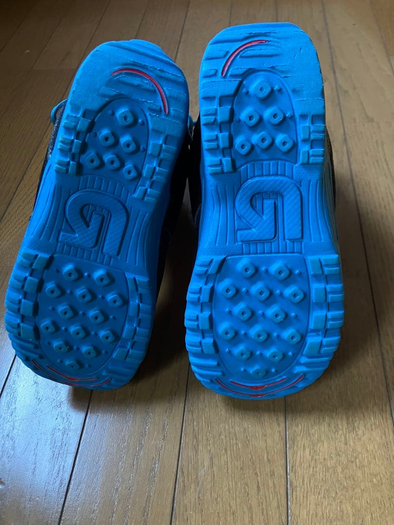 スノーボード　burton キッズ　ブーツ