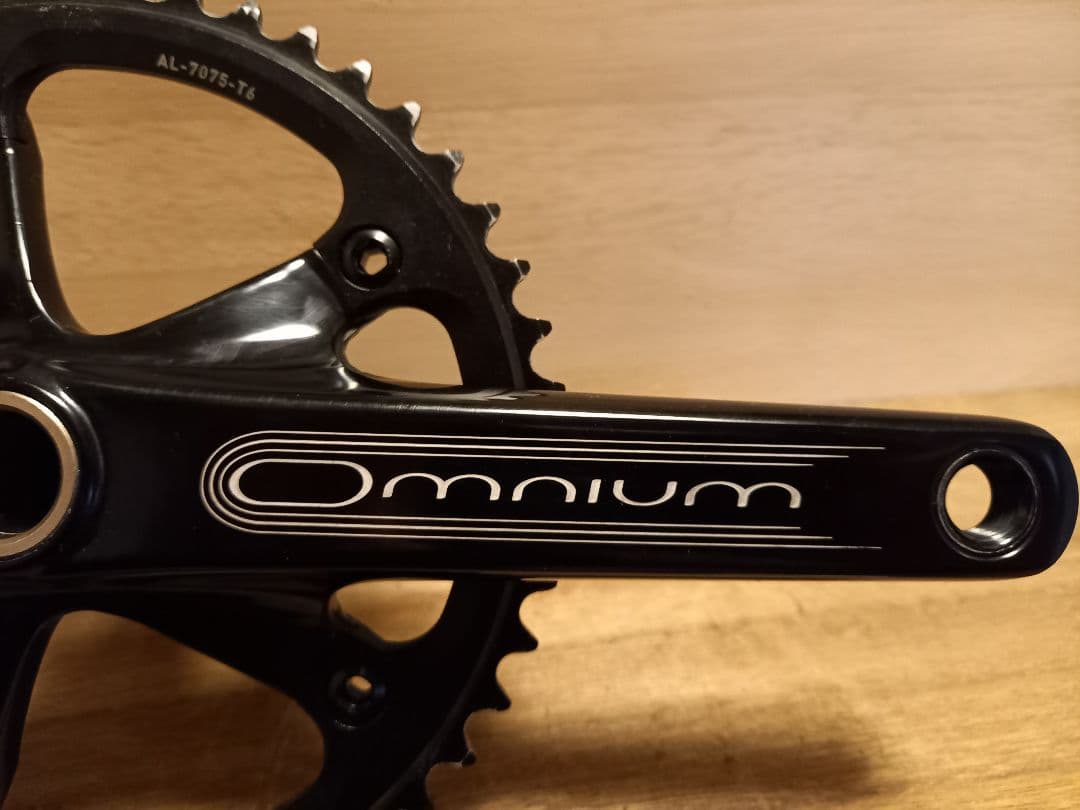 Omunium オムニウム ピスト sugino 75 チネリ
