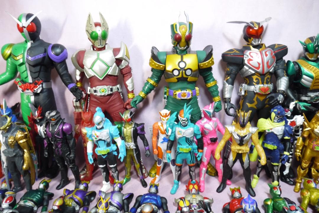 ライダーヒーローシリーズ　ビッグソフビフィギュア　仮面ライダー　ソフビ108体