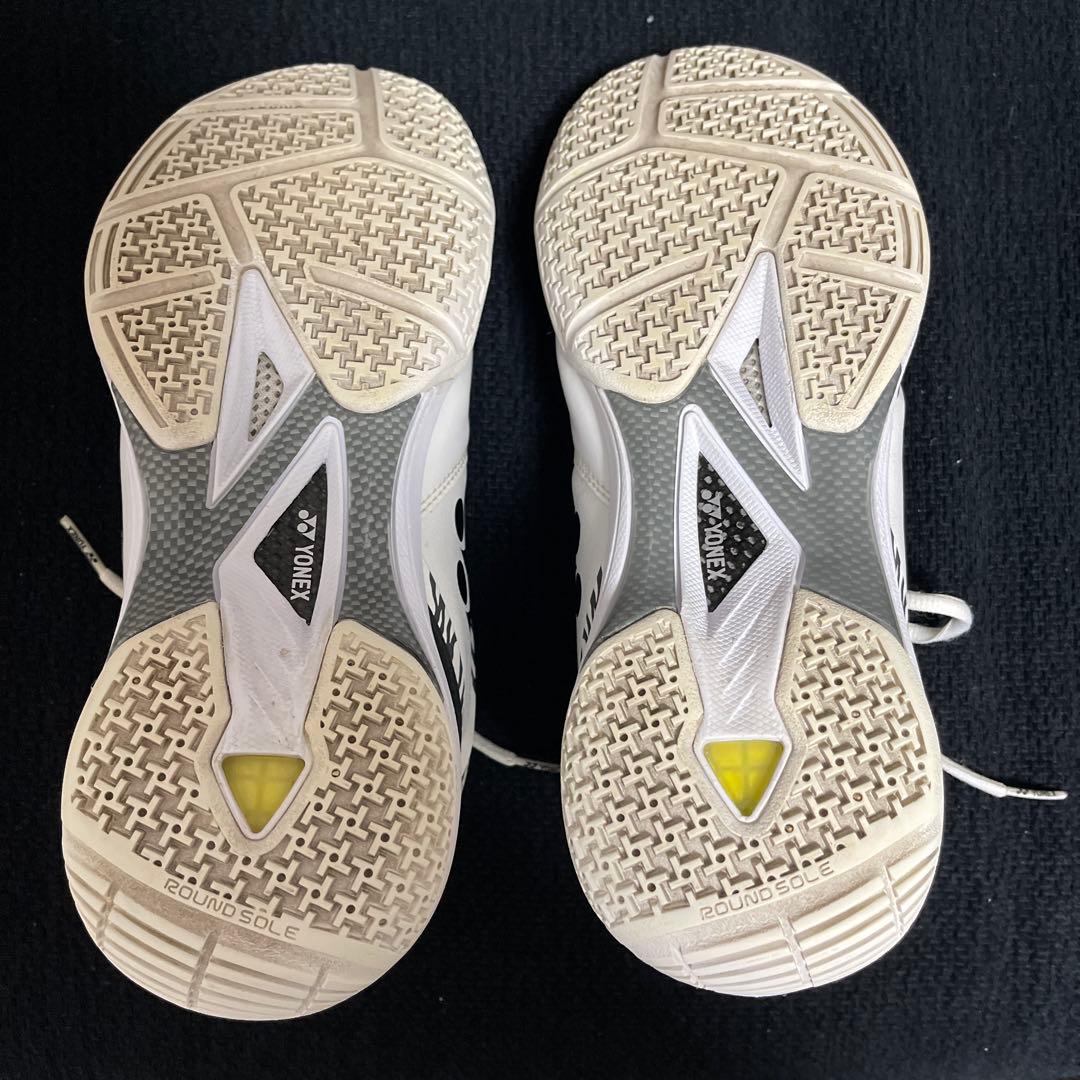 YONEX バドミントンシューズ　桃田モデル　 パワークッション65z