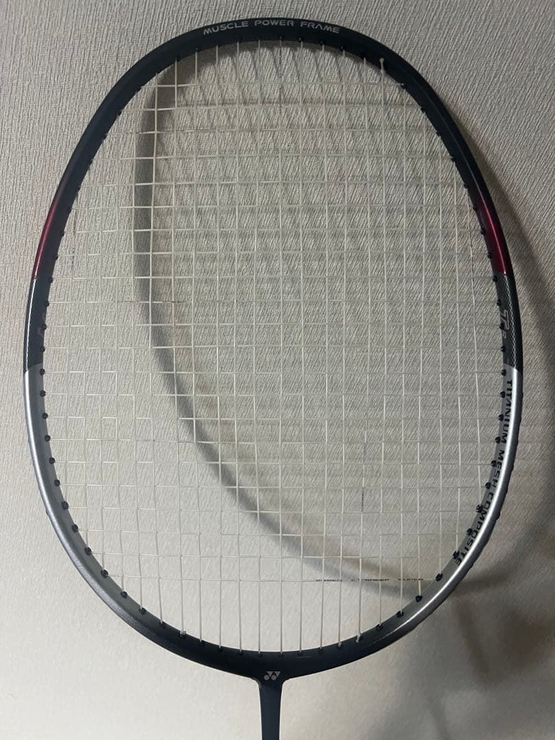 YONEX Ti10 2代目 3UG5 美品 チタンメッシュ