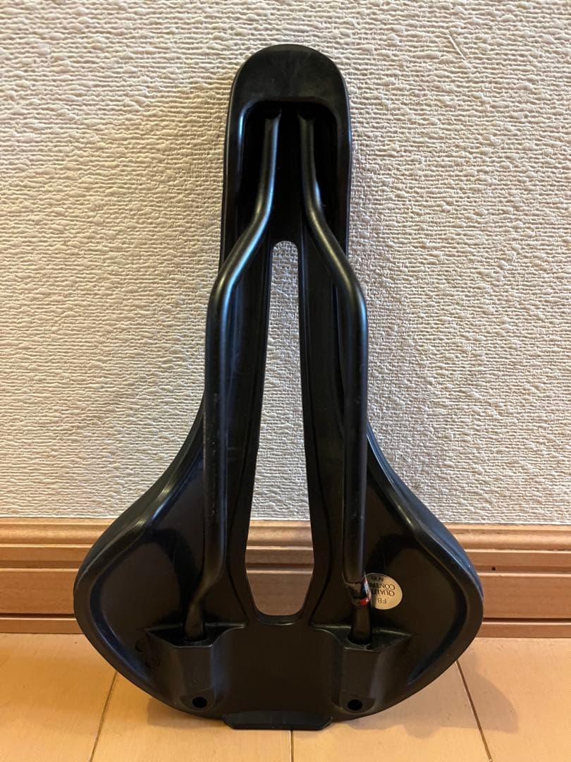 selle ITALIA FLITE BOOST TM SUPERFLOW中古