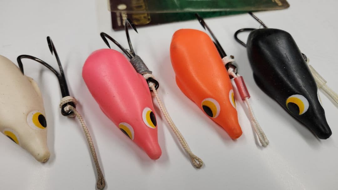 アルキデス フロッグ型ソフトルアー 6個セット　SMITH 雷魚