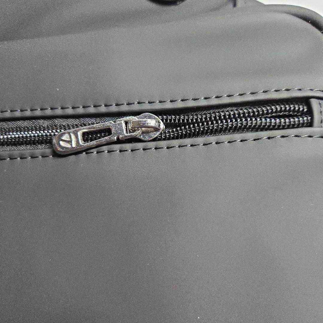 TaylorMadeテーラーメイド スポーツモダン ボストンバッグ