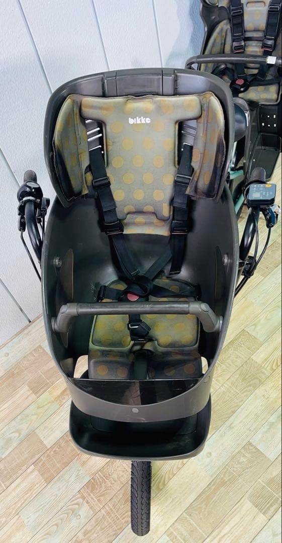 ★3233ブリヂストン8.9アンペア 20インチ子供乗せ電動アシスト自転車