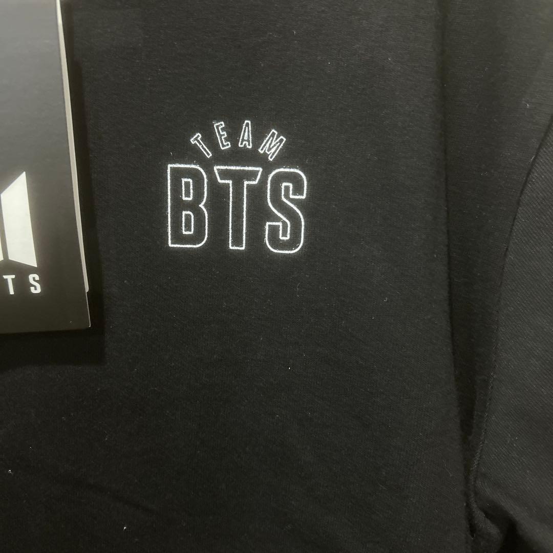 【新品】　公式　TEAM BTS V テテ　Tシャツ Mサイズ