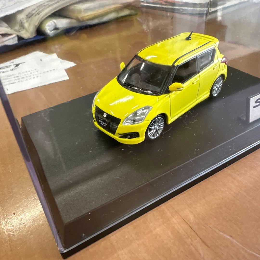 スズキ スイフトスポーツ ミニカー イエロー 1/43