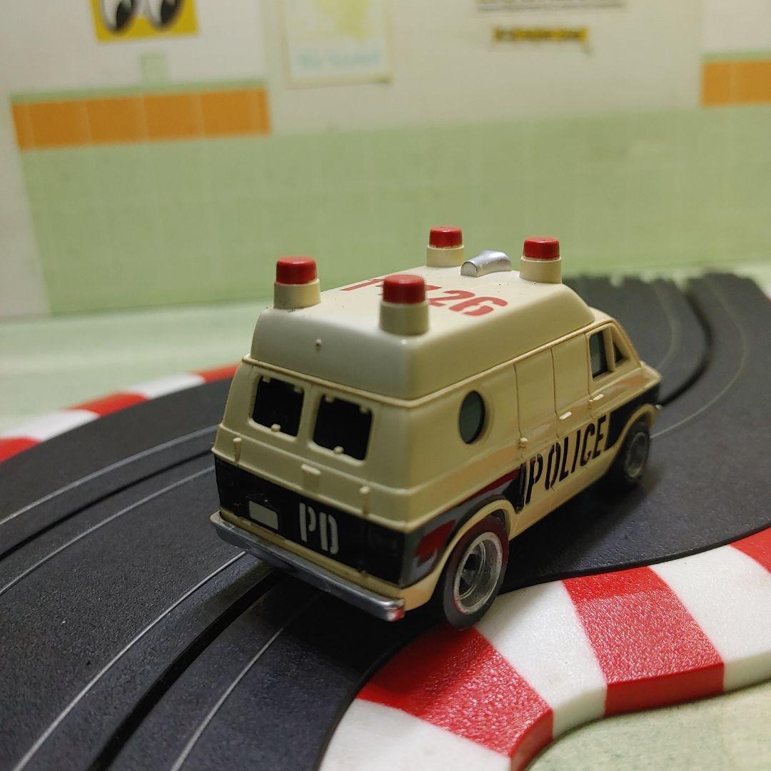 HOスロットカーダッジパトカー