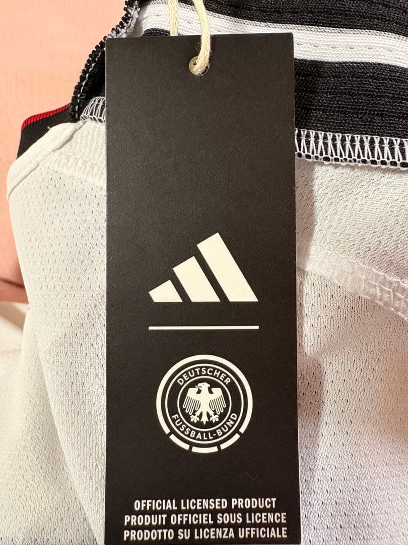 「adidas公式」オーセンティック　タグ付きドイツ長袖ニック・ヴォルテマーデ