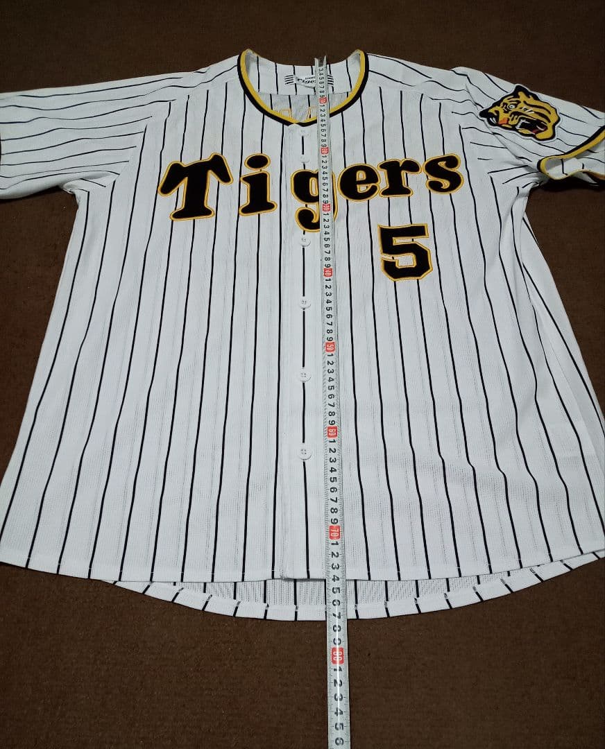 阪神タイガース 近本光司 レプリカユニフォーム ミズノ製 L