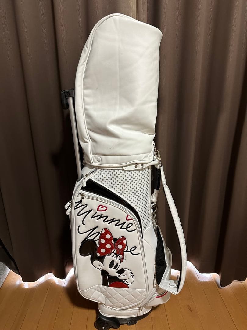 キャスター付きゴルフバッグ　ディズニー