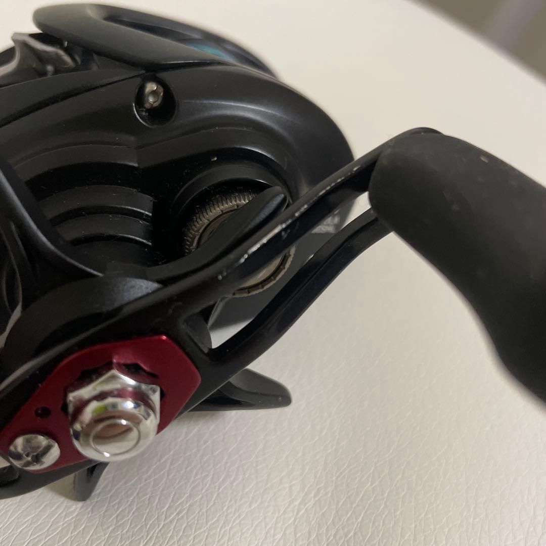 美品⭐︎②DAIWAダイワベイトリールタトゥーラ左巻きカモメ5色PE2号付