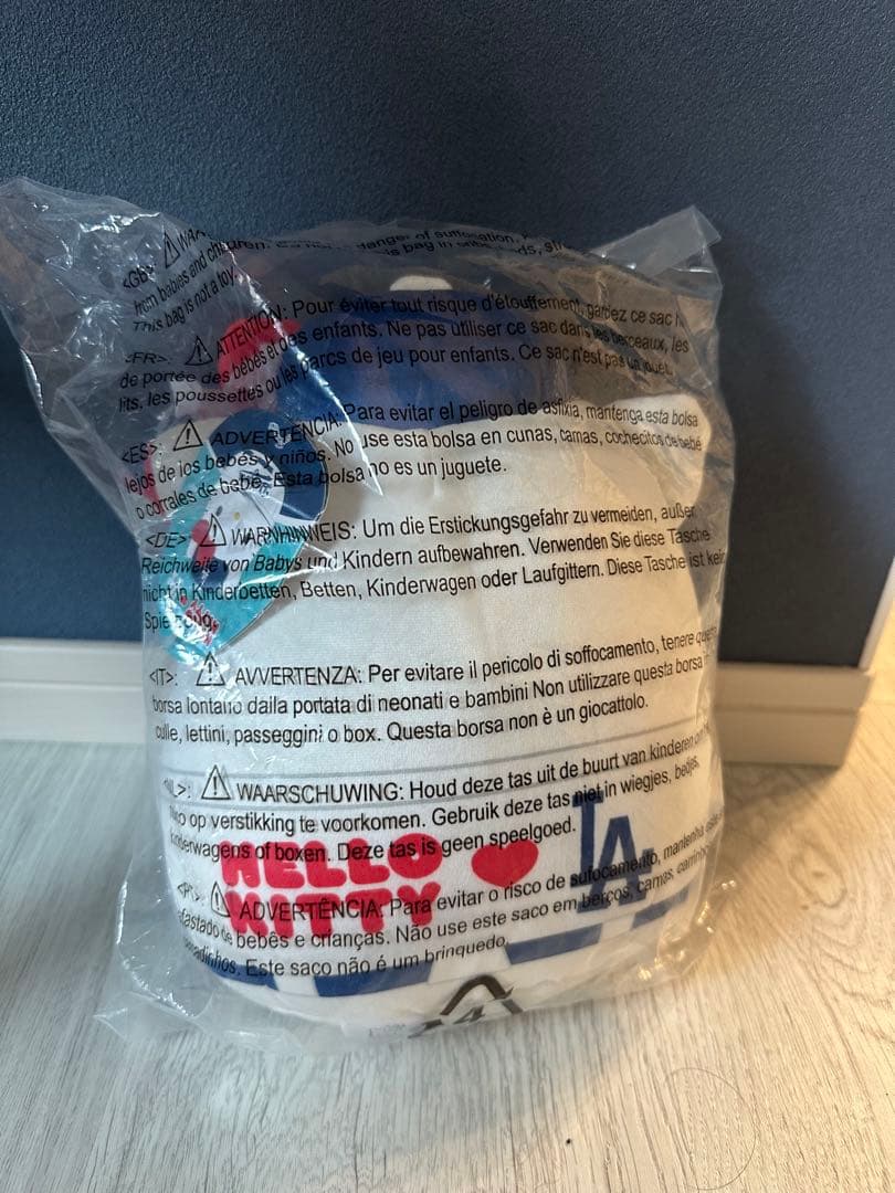 【最安値！！早い者勝ち】ドジャース×ハローキティ　squishmallows