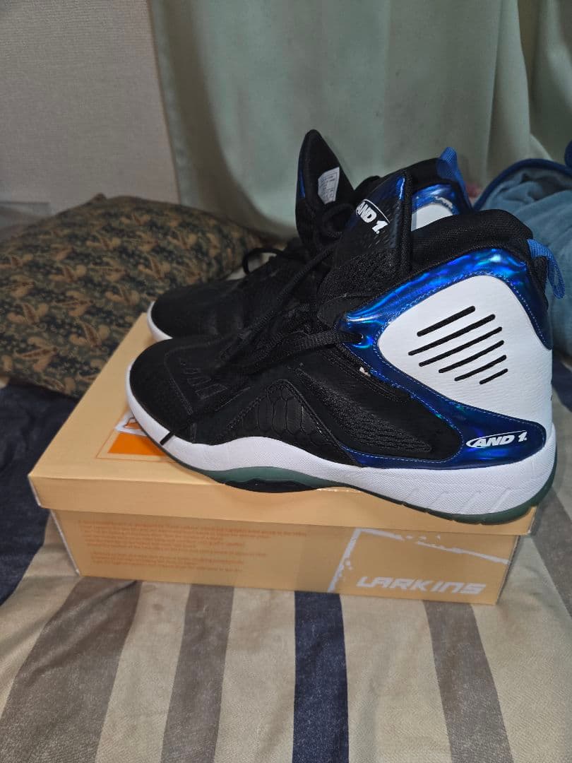 AND1 ALPHA 【BLACK//WHITE】