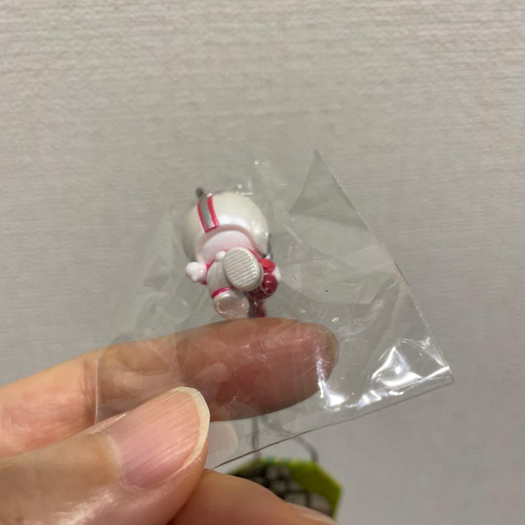 【激レア】ハローキティ　ストラップ　アメフト世界大会　アメリカンフットボール