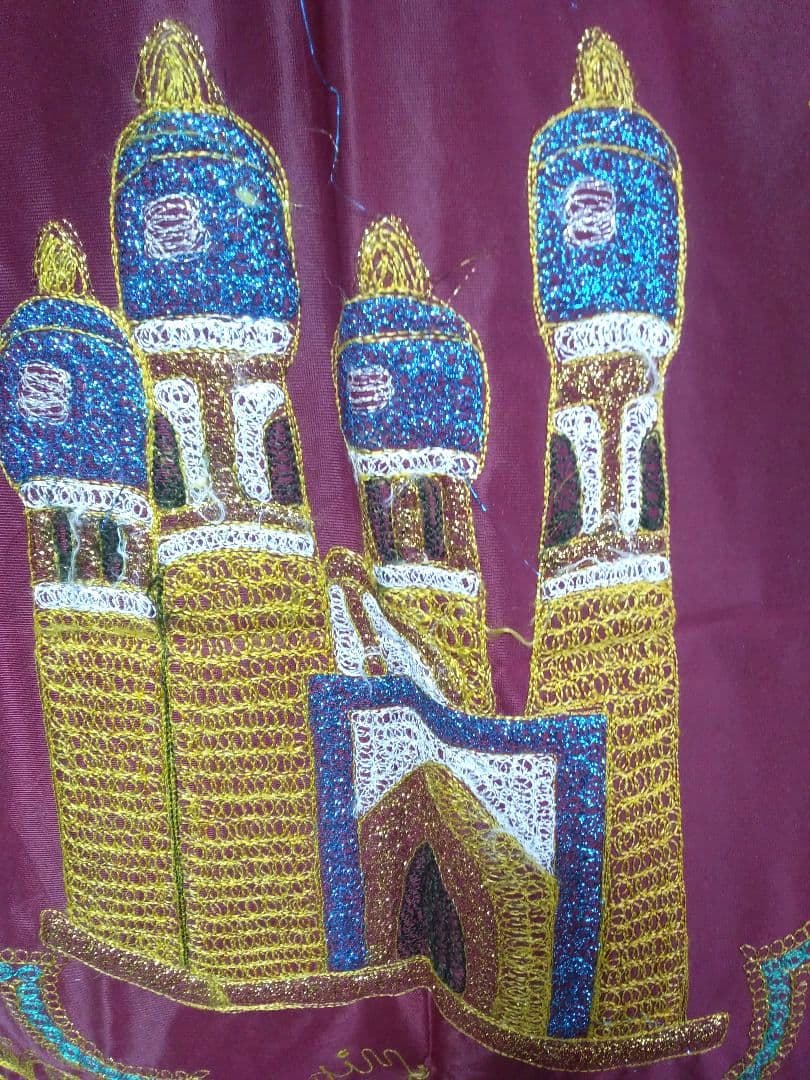 80年代製　ウズベキスタン製　ヴィンテージ　スザニ刺繍　貴重品