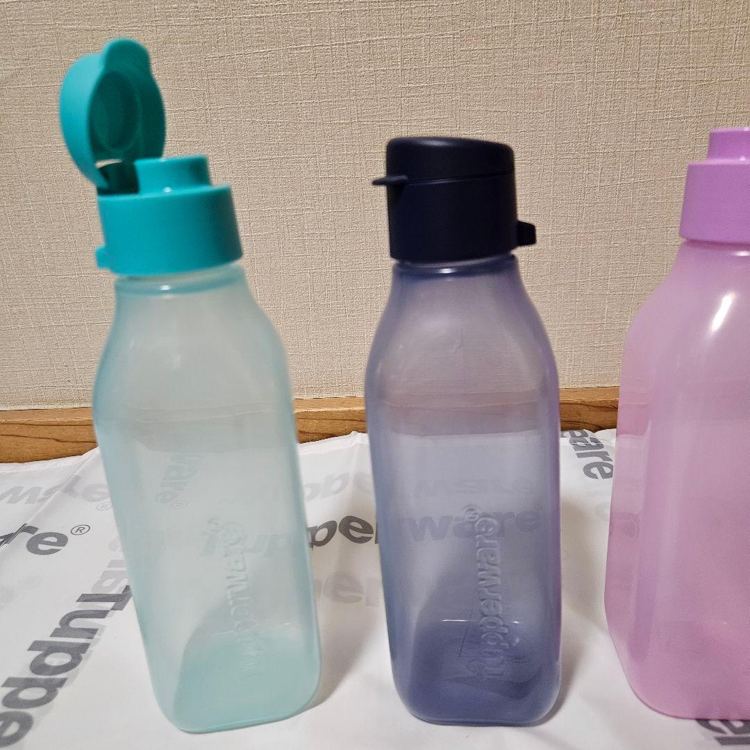 【新品】タッパーウェア スクエア エコボトル 500mL　４個フリップキャップ