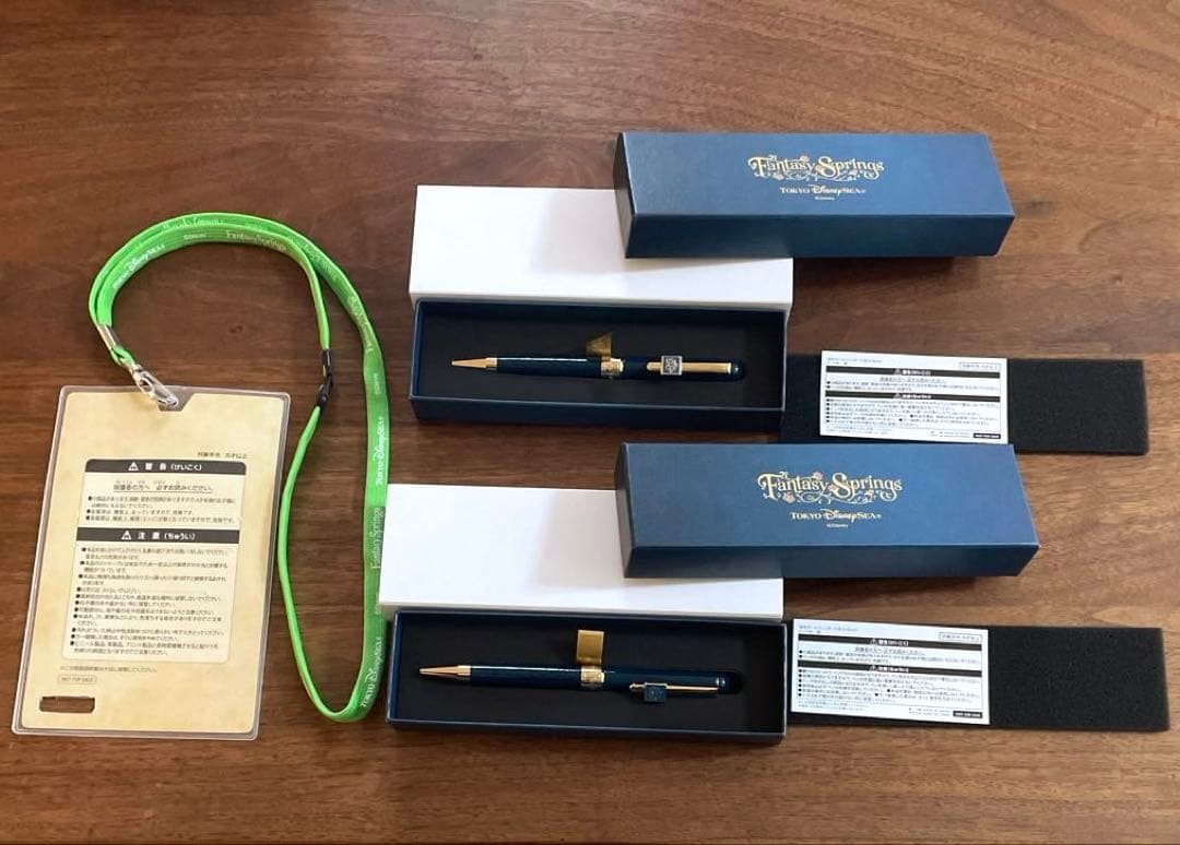 非売品 ディズニー ファンタジースプリングス ボールペン2本 プレビュー 記念品