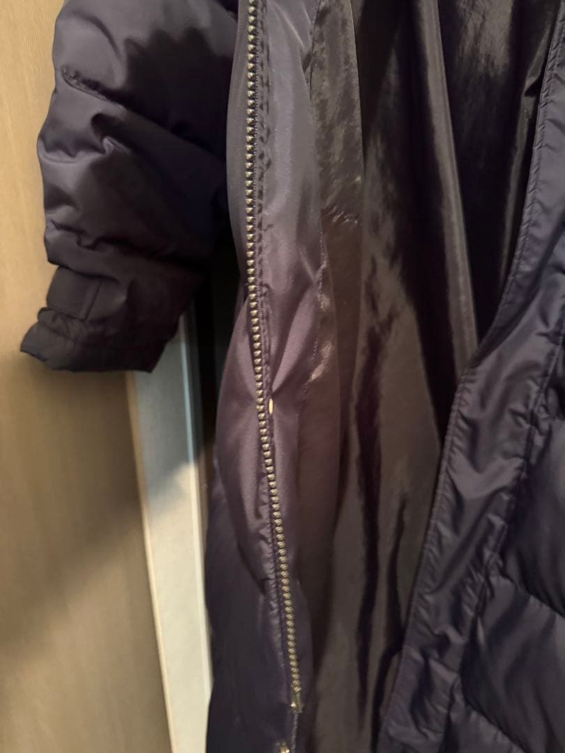 ASICS ダウン ベンチコート　Mサイズ