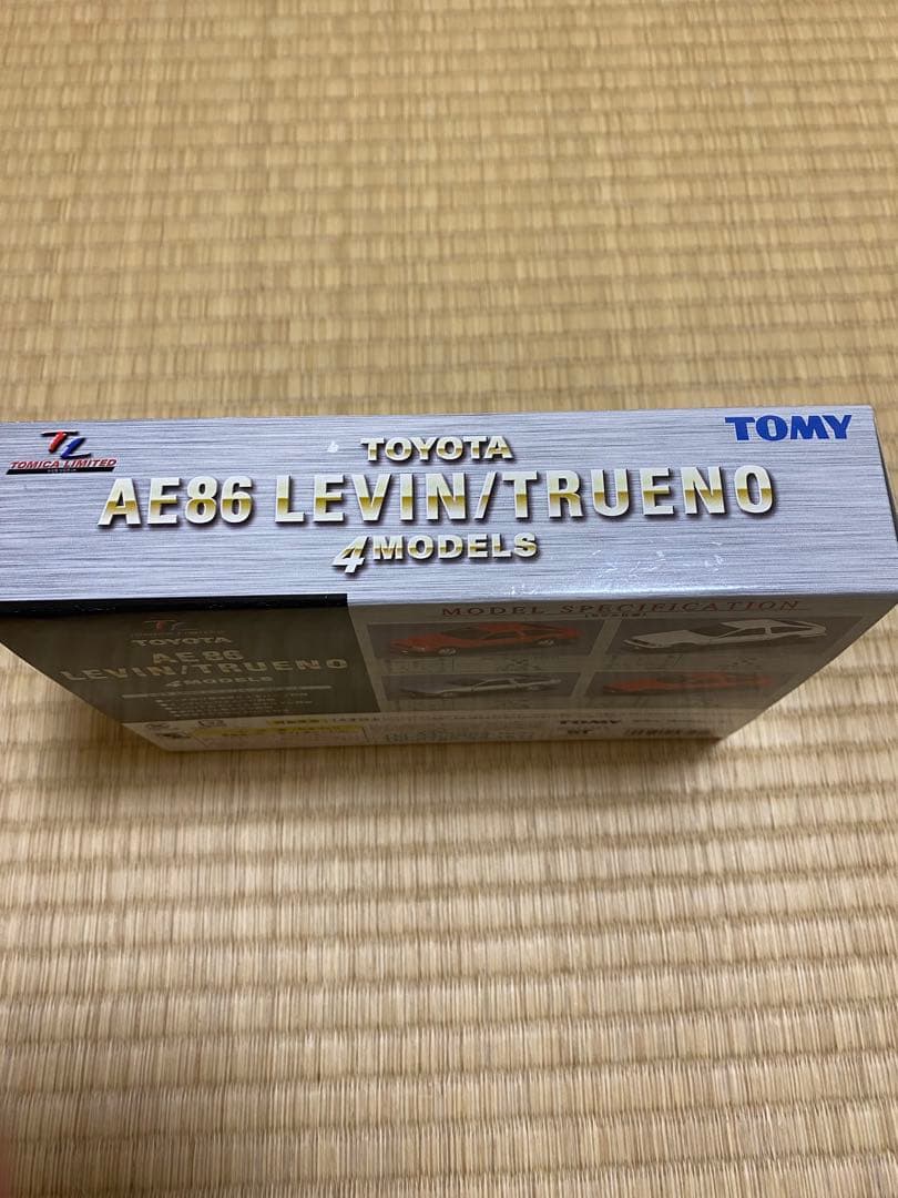 トミカリミテッド AE86 LEVIN/TRUENO 4モデル