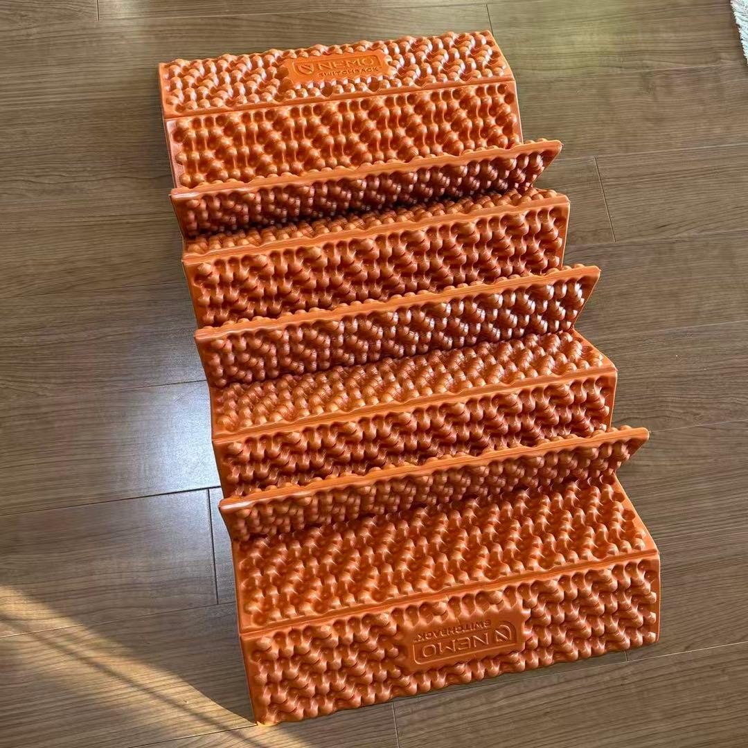 NEMO スリーピングマット オレンジ