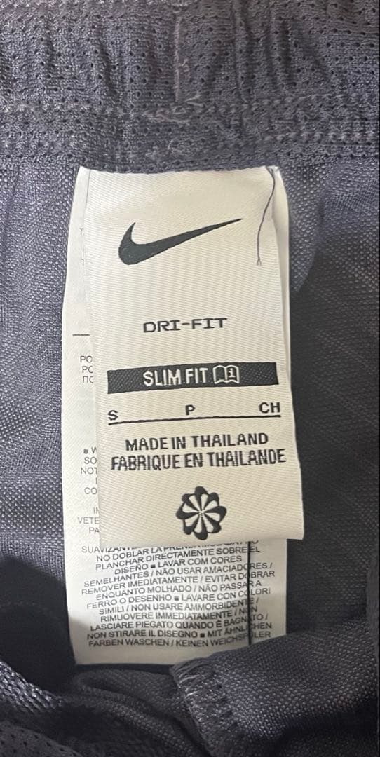 NIKE リヴァプール　リバプール　トレーニングショートパンツ　ショーツ
