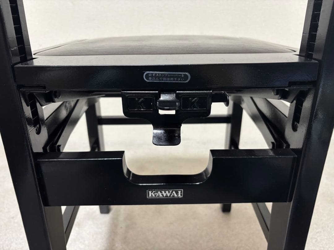 kawai トムソンピアノ椅子
