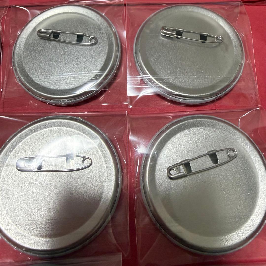 カラフルピーチ ラメキラカンバッジ ダイナー 缶バッジ どぬく まとめ売り