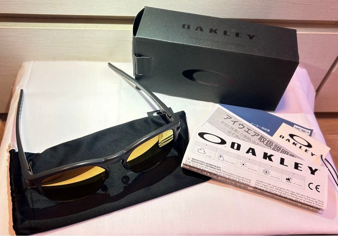 OAKLEY オークリー 野球 ランニング サングラス