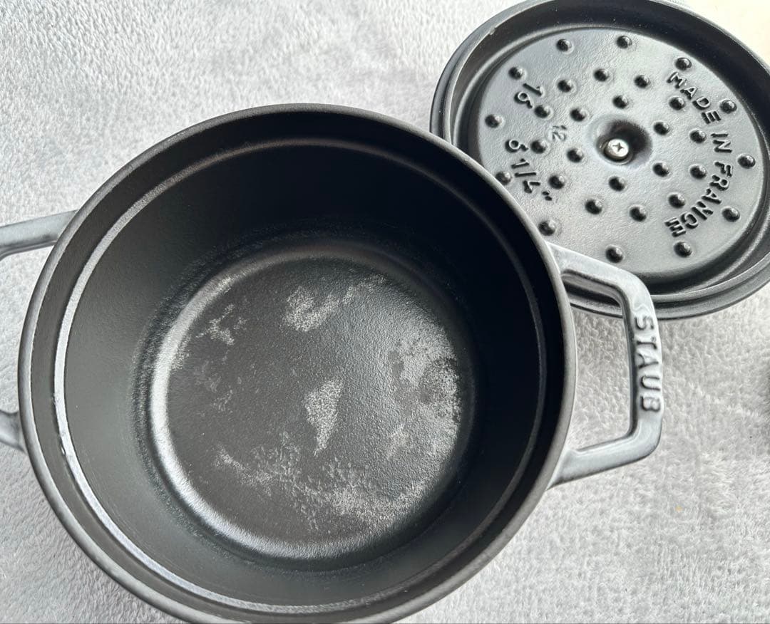 sai！STAUB LA COCOTTE♡ グレー 両手鍋 16cm