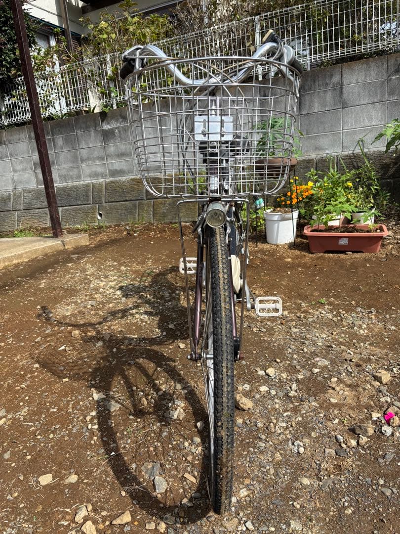電動アシスト自転車 。 充電器、バッテリー1個付きです。引き取り限定お買得品