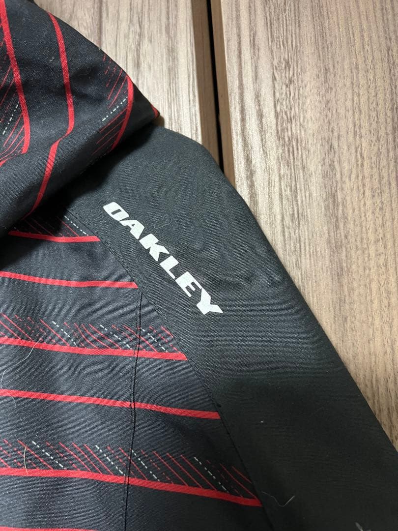最終値下げOAKLEY オークリースノーボードウェア メンズ ＬサイズXLサイズ