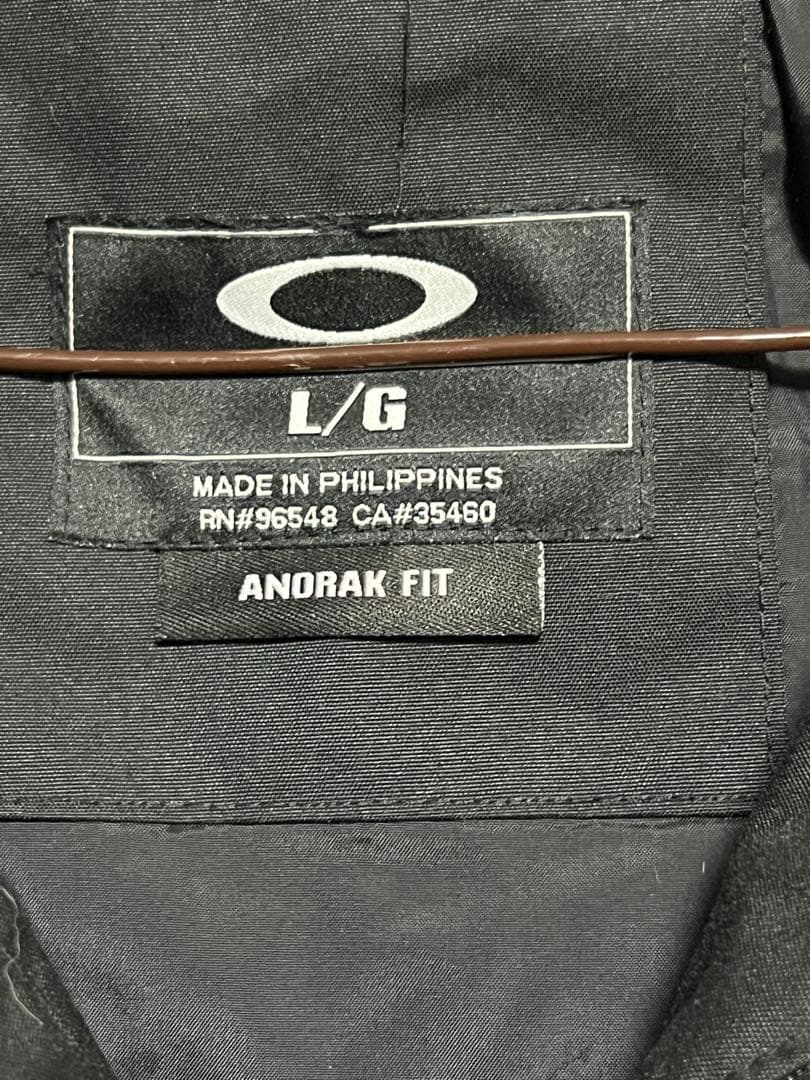 最終値下げOAKLEY オークリースノーボードウェア メンズ ＬサイズXLサイズ